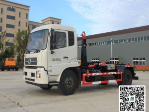 東風(fēng)天錦鉤臂垃圾車