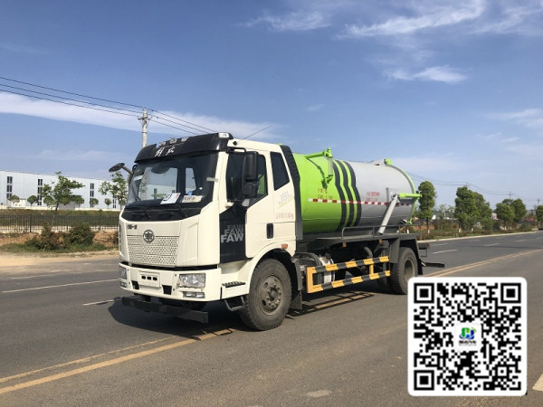 豐霸牌STD5180GXWGF6型吸污車