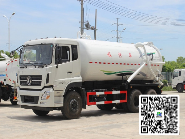 東風天龍吸污車
