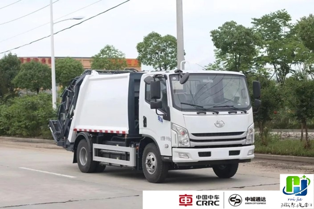 上汽躍進純電動壓縮垃圾車