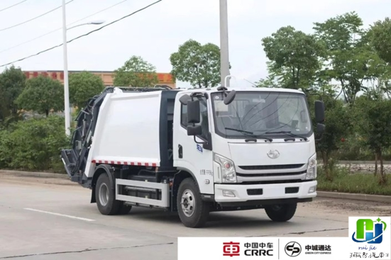 上汽躍進純電動壓縮垃圾車